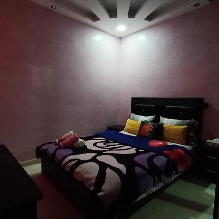 Chambre Prive Private Room Aeroport Mohamed 5 Deroua Экстерьер фото